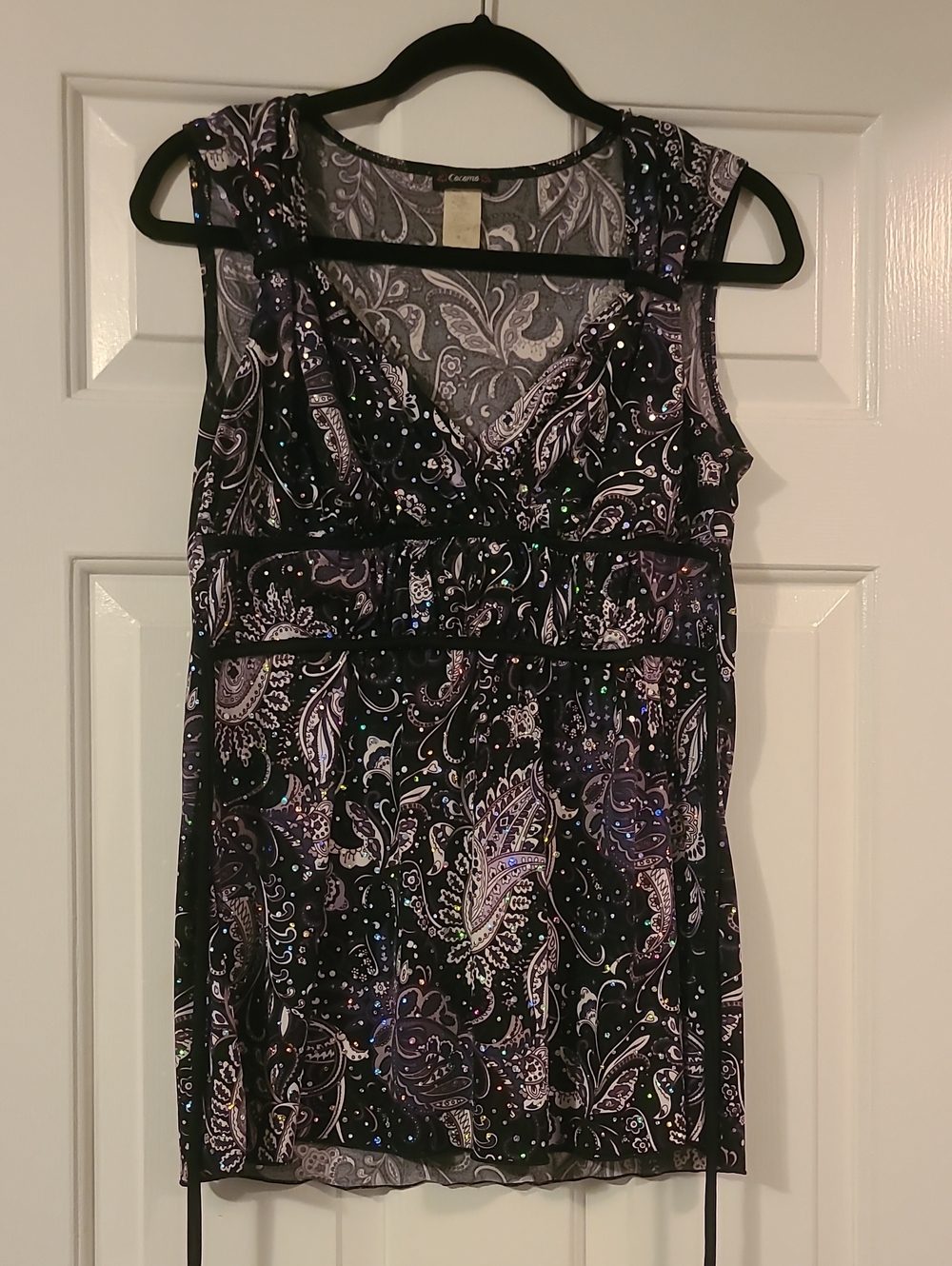Cocomo Black and Purple Paisley Sleeveless Blouse